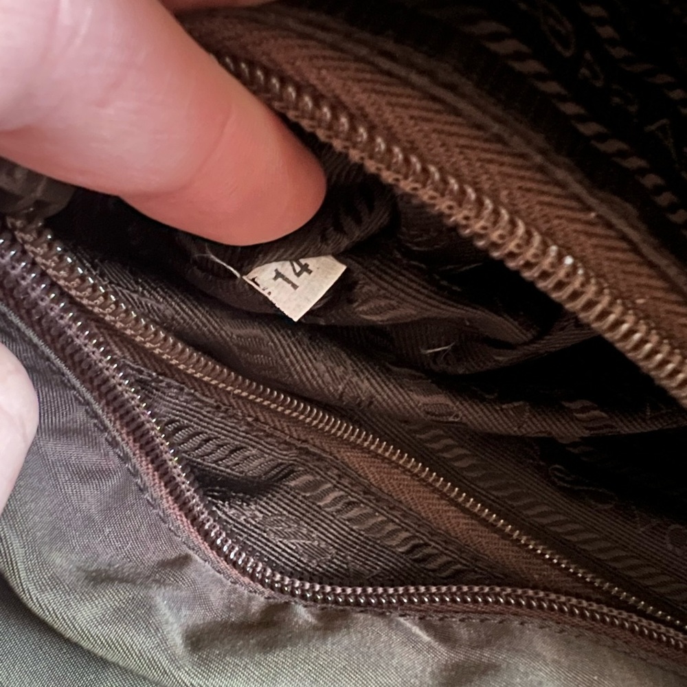 Prada Dark Green Tessuto Nylon Logo Zipper - Picture 8 of 9